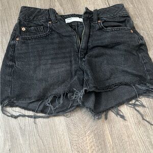 Garage shorts